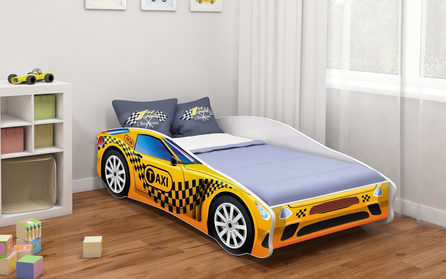 Lit Rider pour enfant en forme de voiture et motifs imprimés colorés