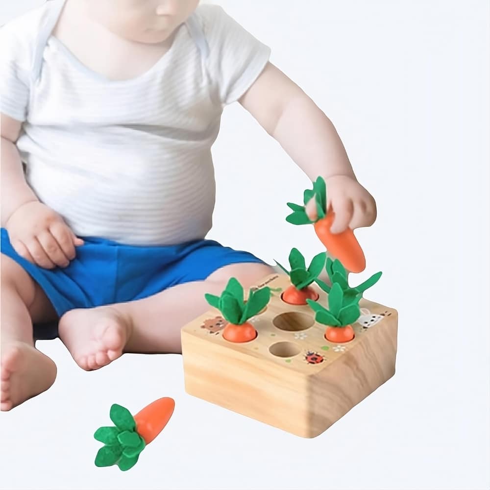 Jouet en bois motif carotte à tirer pour bébé